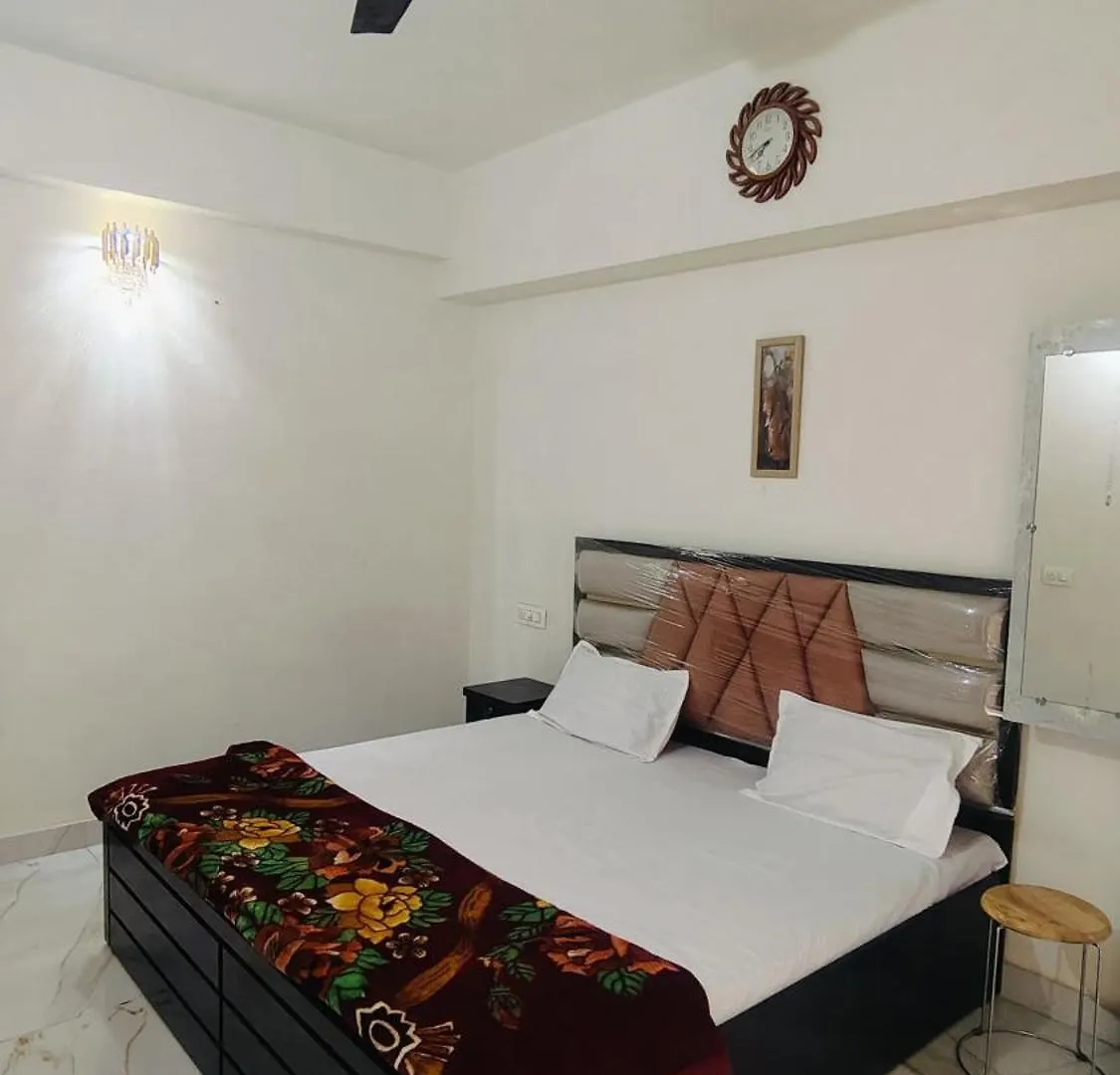 Tarini Homestay Varanasi